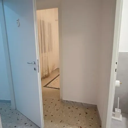 Pensión Vatican Garden 4*