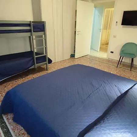 Vatican Garden 게스트하우스 4*