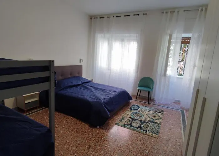 Vatican Garden Гостевой дом 4*