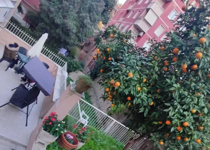 Vatican Garden Гостевой дом