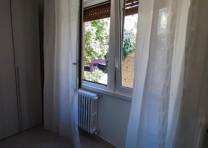 Гостевой дом Vatican Garden 4*